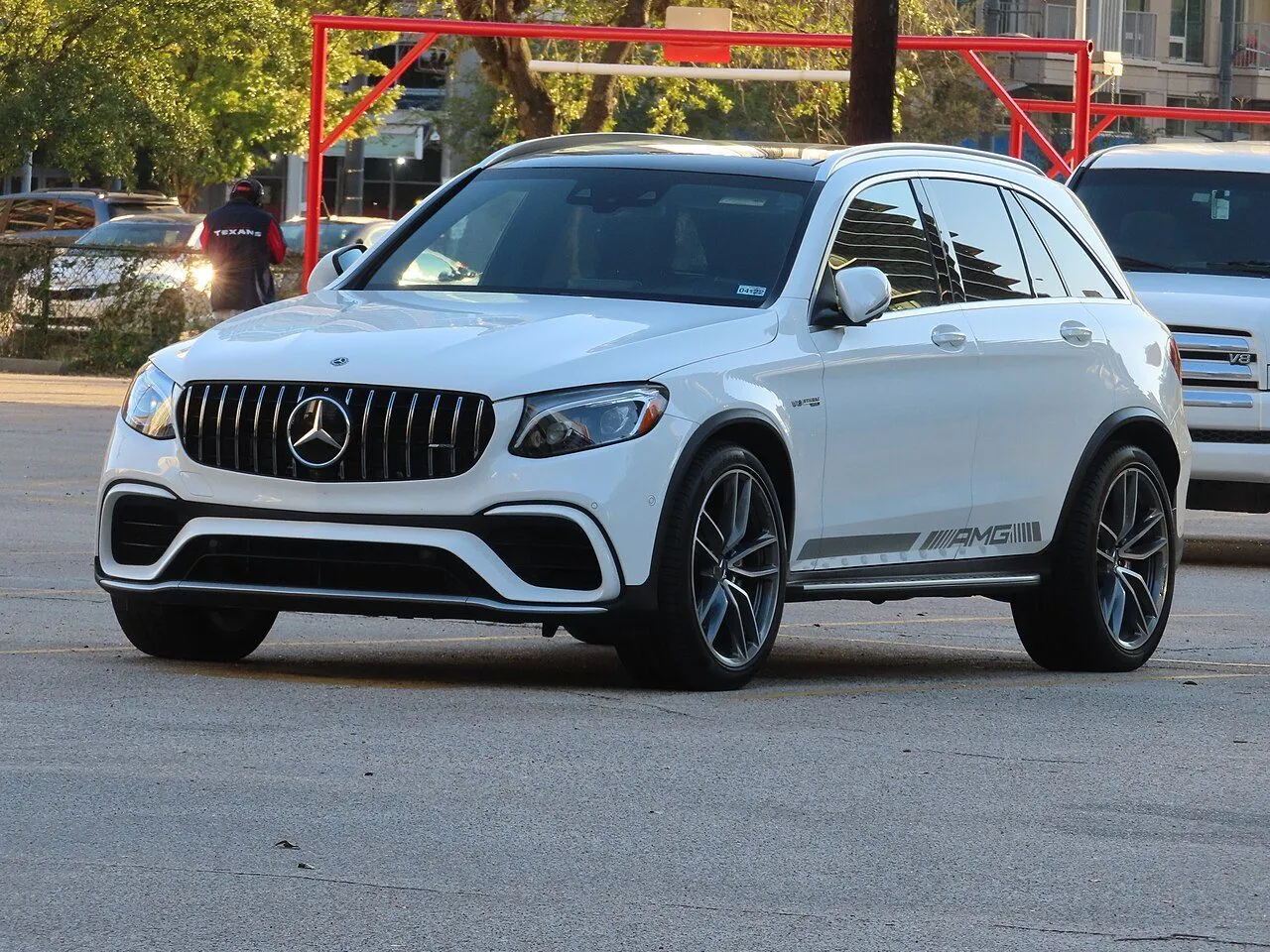 Mercedes-Benz GLC 200 4MATIC 2021