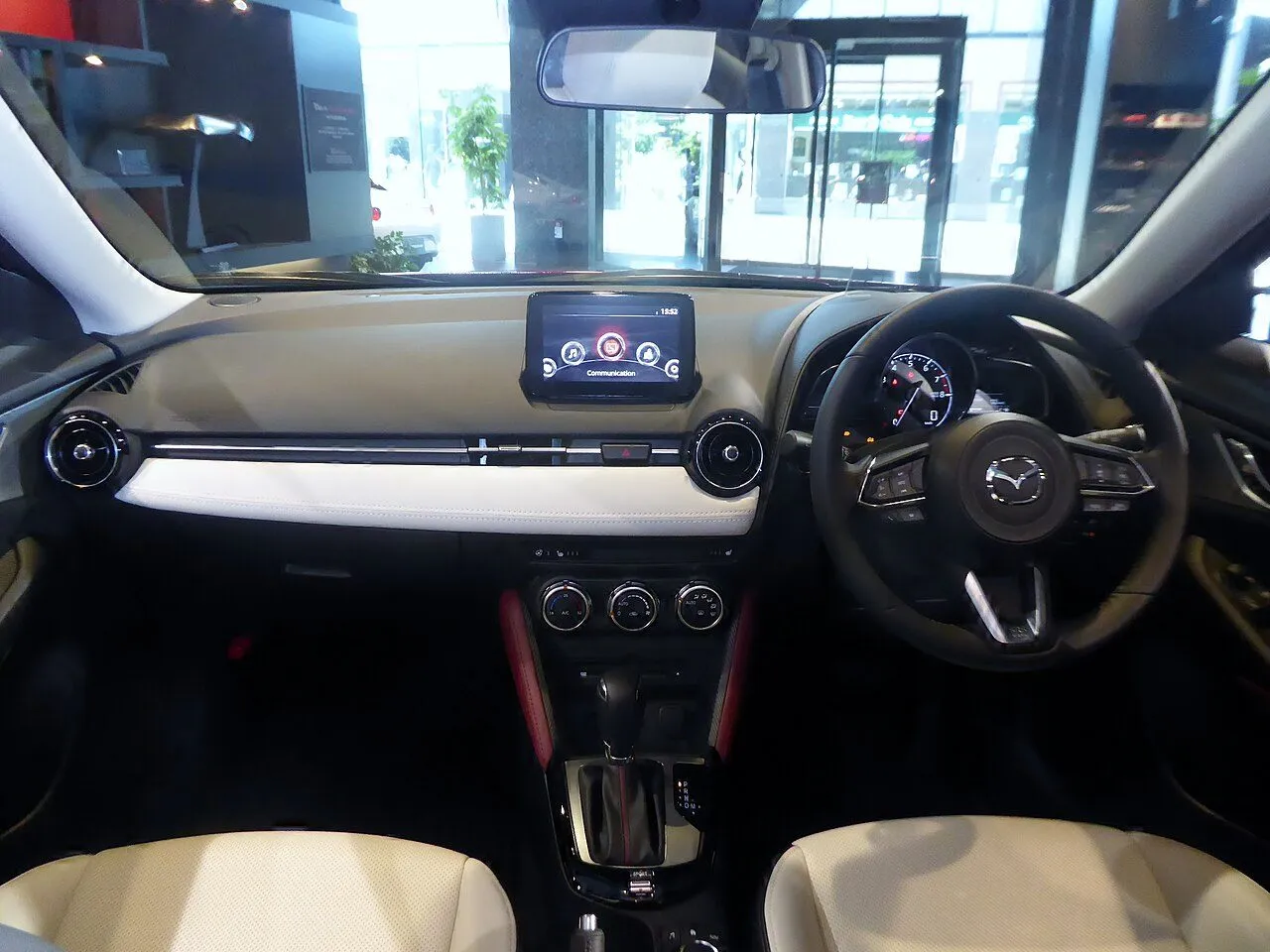 Mazda CX-3 1.5 Premium 2017, ảnh 2
