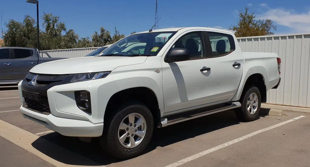 Mitsubishi Triton 4x4 AT Athlete 2018