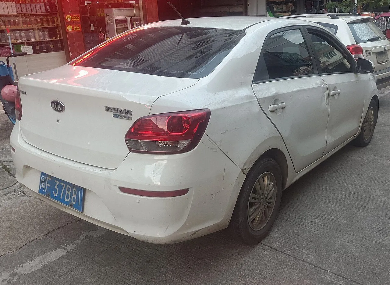 Kia Soluto MT 2025, ảnh 2