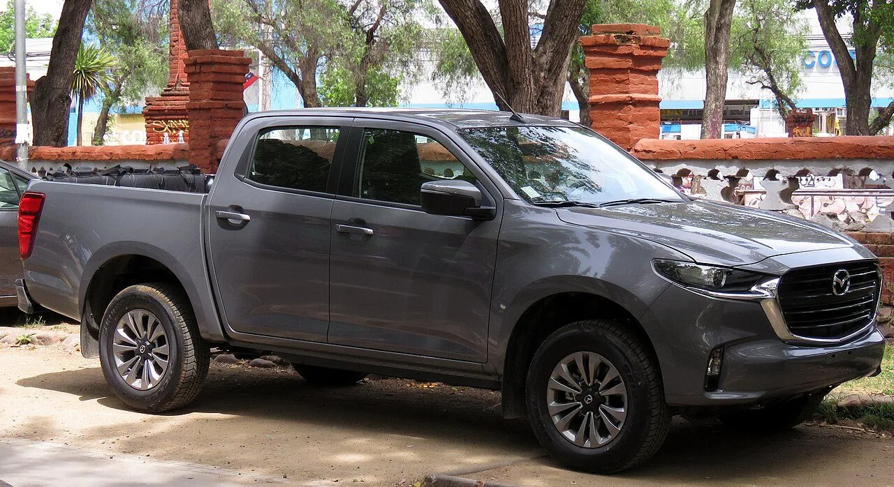 Mazda BT-50 1.9 MT 4x2 2022