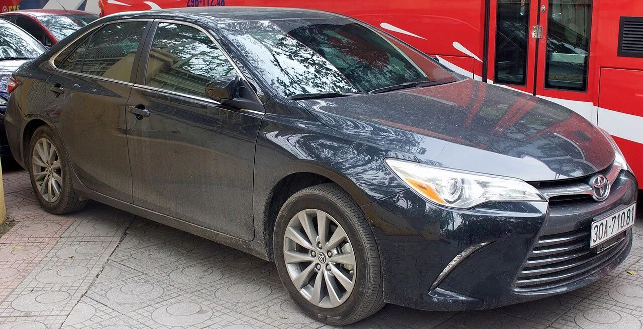 Toyota Camry 2.0Q 2016