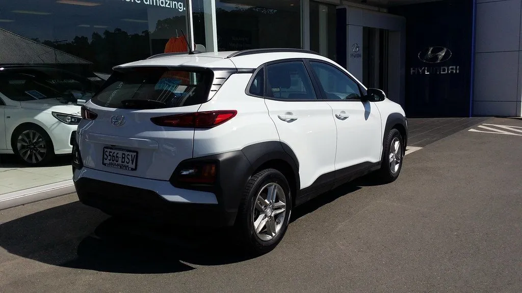 Hyundai Kona 2.0 AT Tiêu chuẩn 2017, ảnh 2