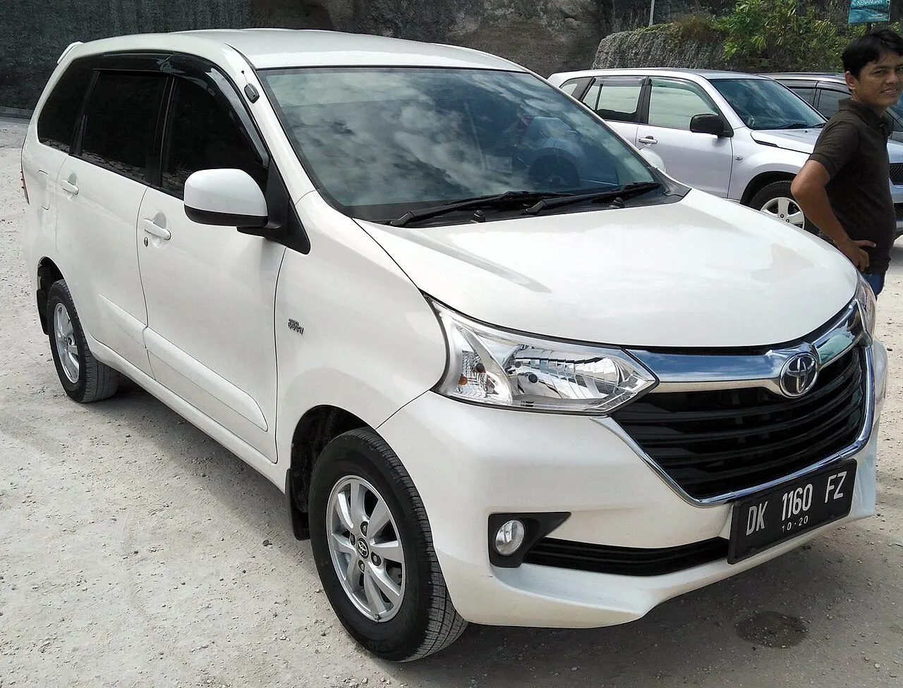 Toyota Avanza Premio CVT 2016