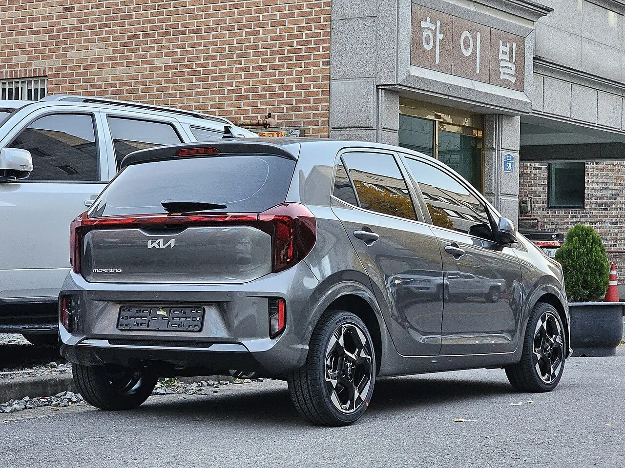 Kia Morning GT-Line 2024, ảnh 3