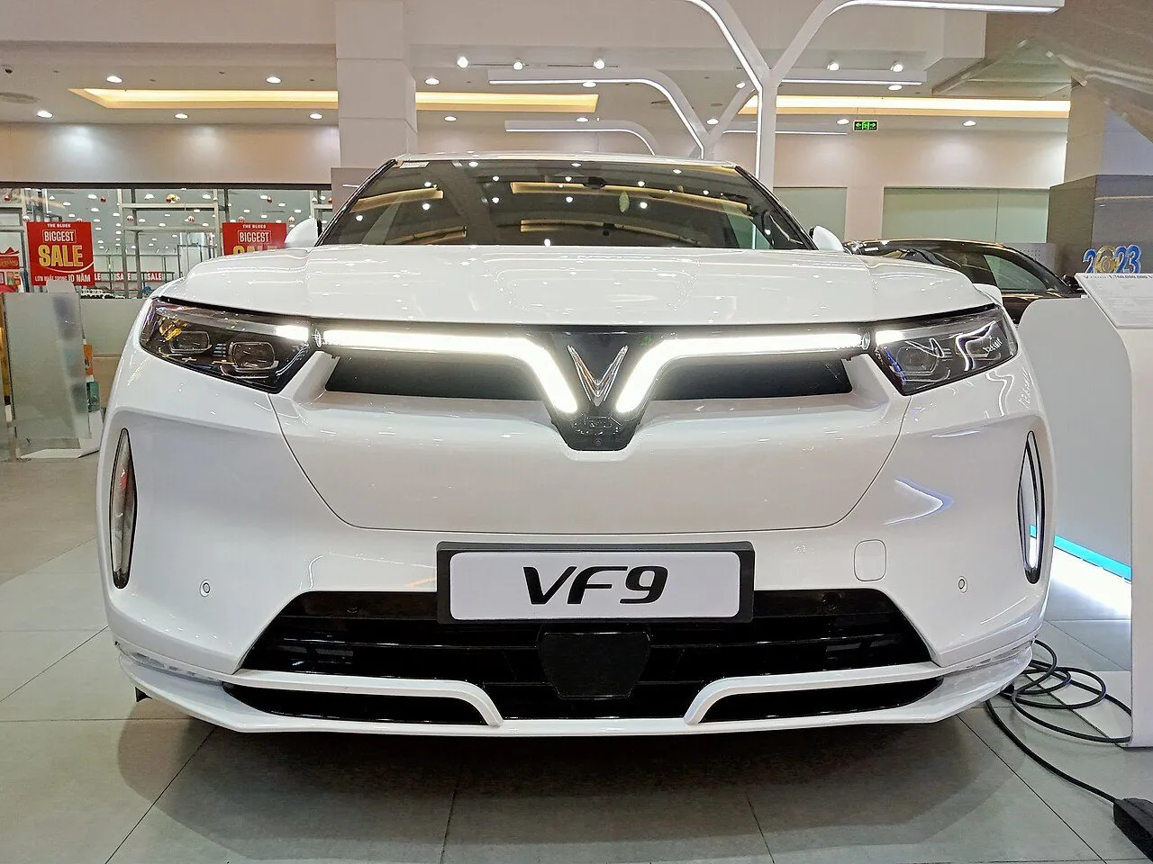 VinFast VF 9 Plus 2024