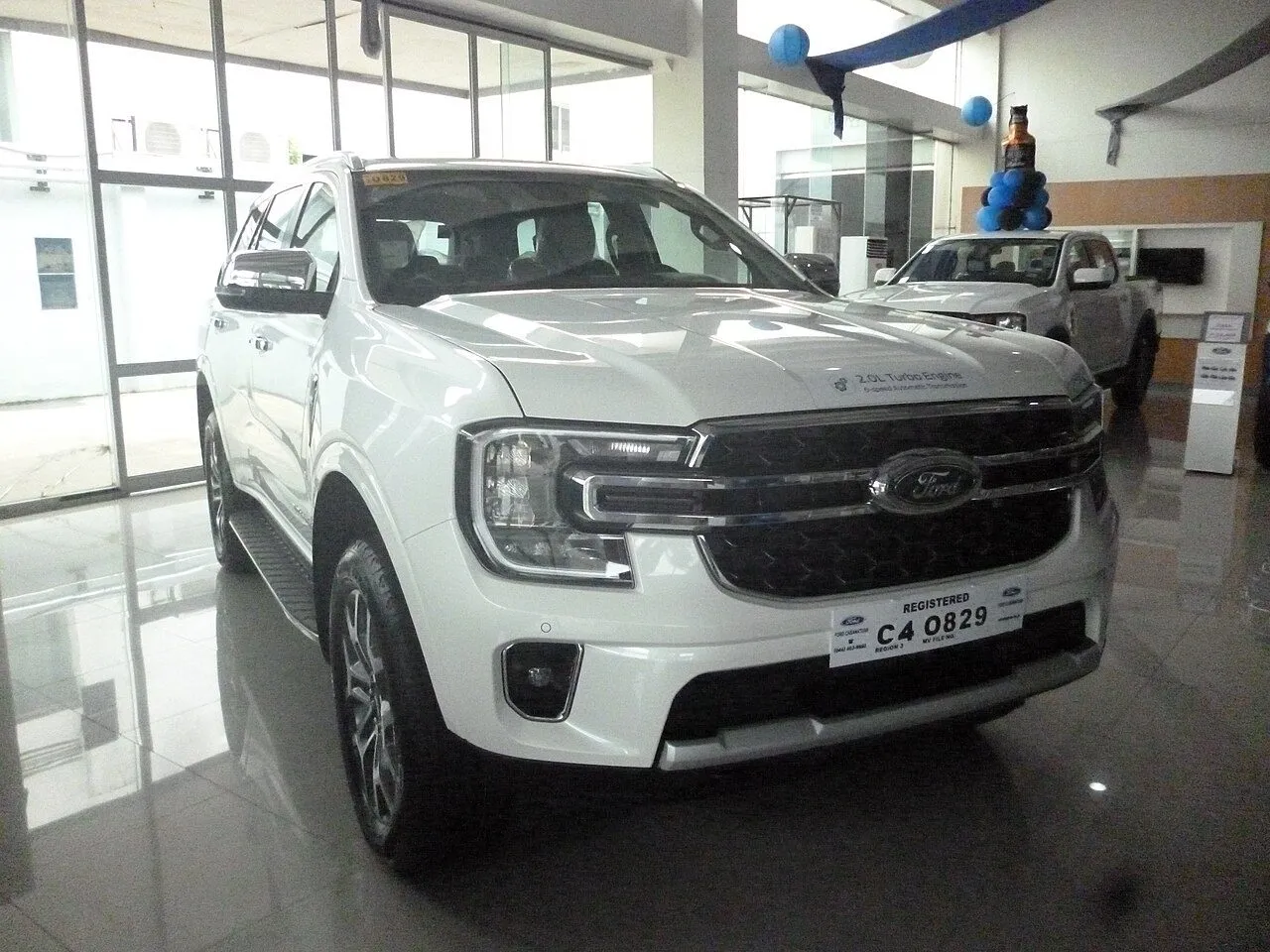 Ford Everest Titanium+ 2.0 AT 4x4 2022, ảnh 2
