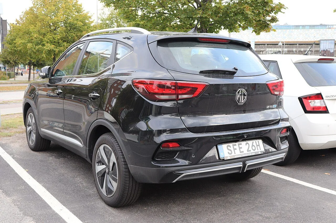 MG ZS LUX+ 2022, ảnh 2