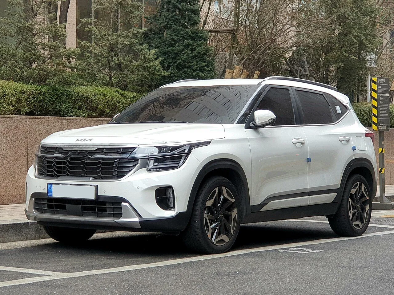 Kia Seltos 1.4 Turbo Deluxe 2023, ảnh 2