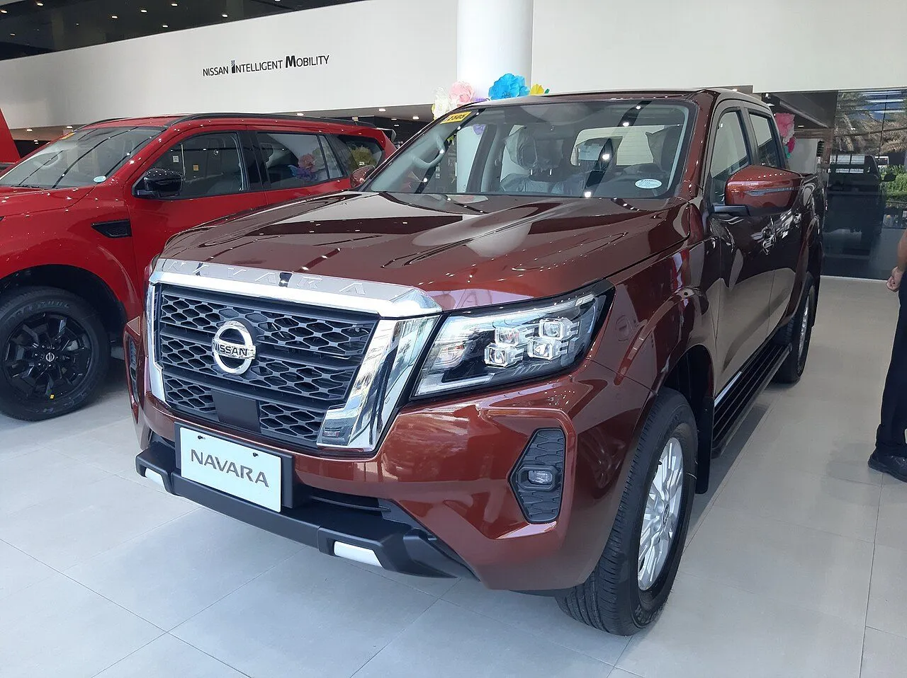 Nissan Navara Pro-4X 2024, ảnh 2