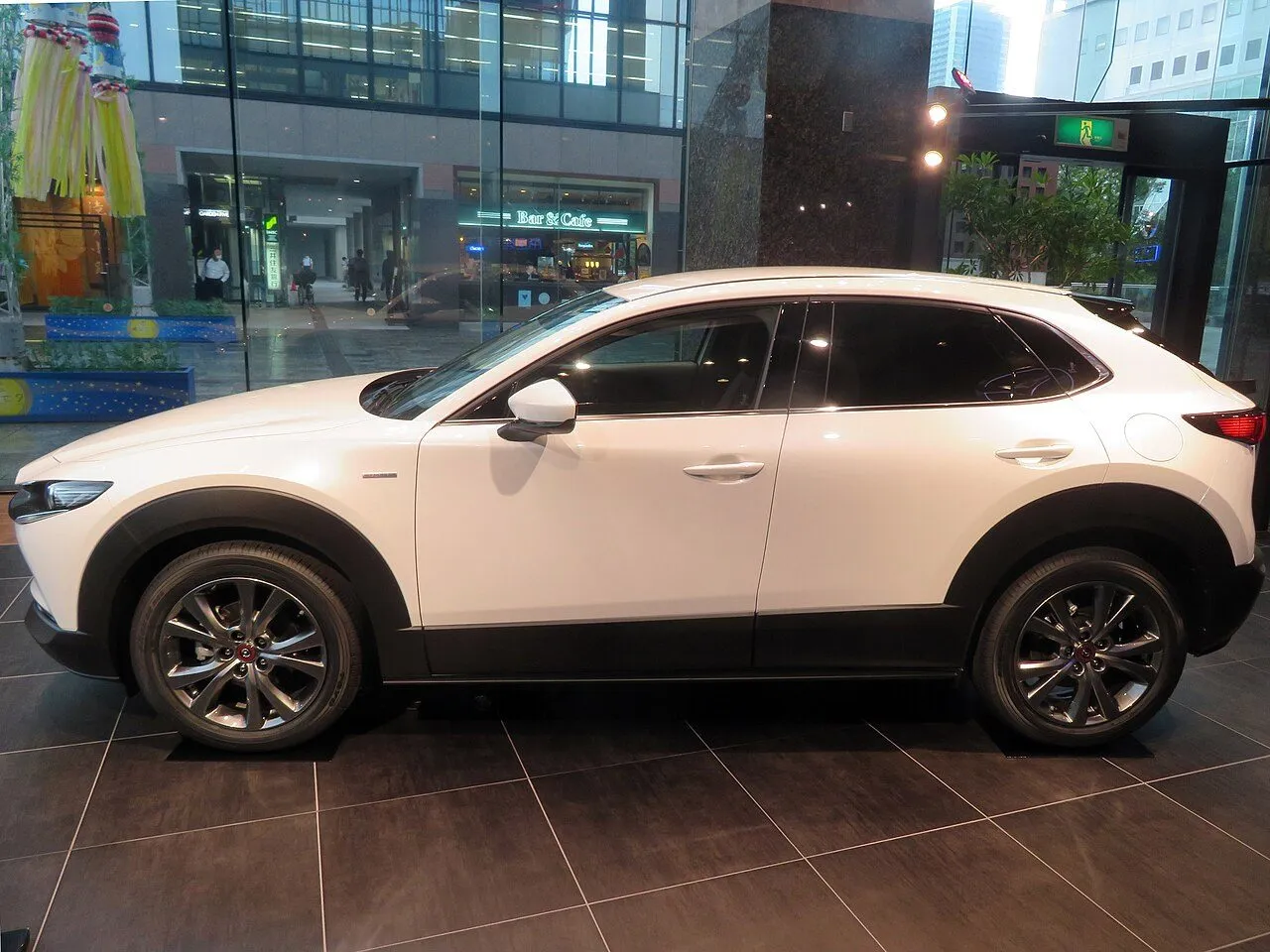 Mazda CX-30 2.0 Premium 2020, ảnh 3