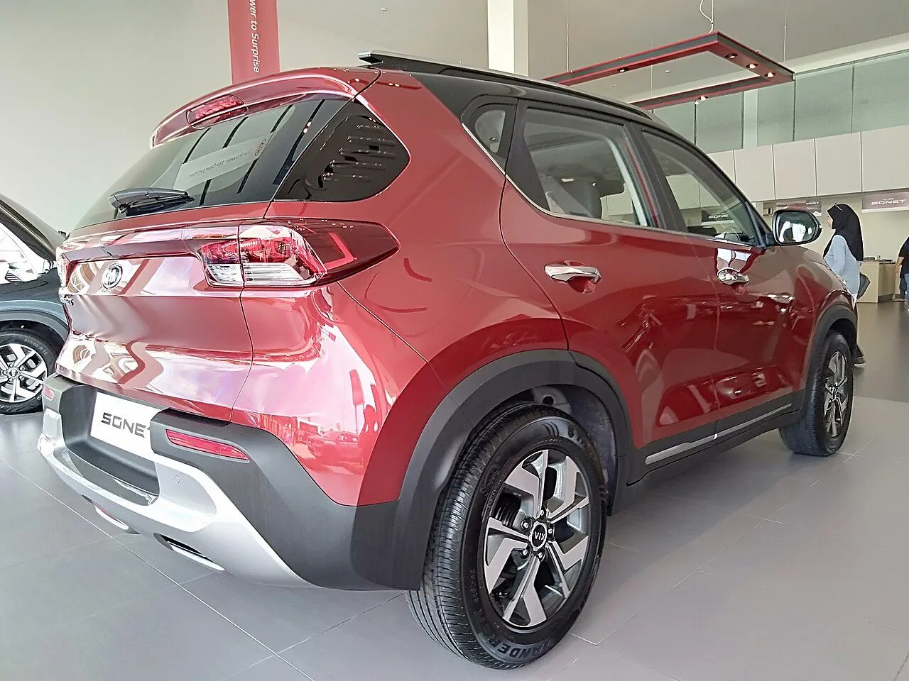 Kia Sonet 1.5 Deluxe 2022, ảnh 2