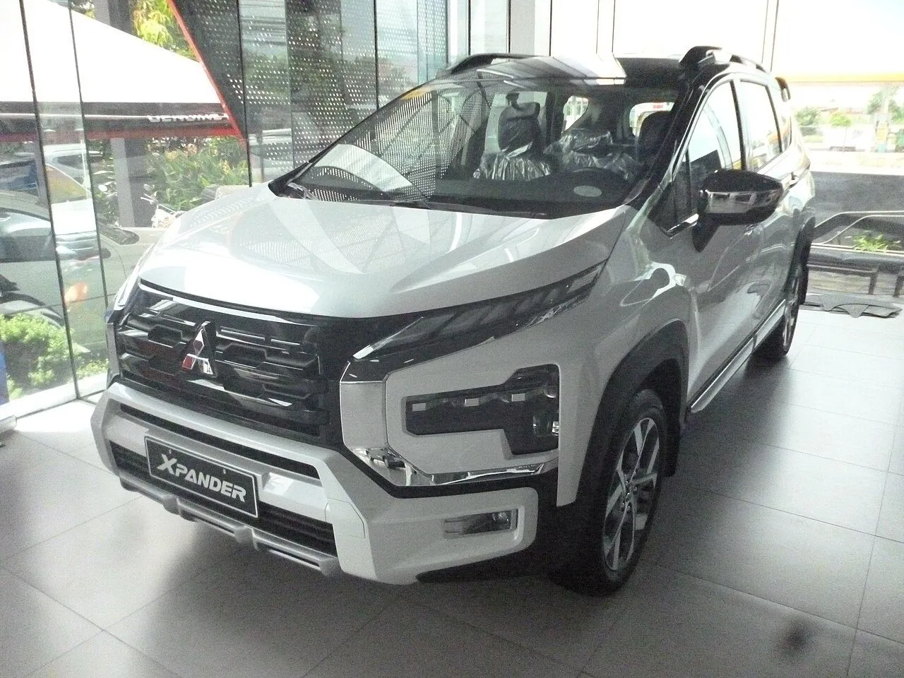 Mitsubishi Xpander AT Premium 2023, ảnh 3