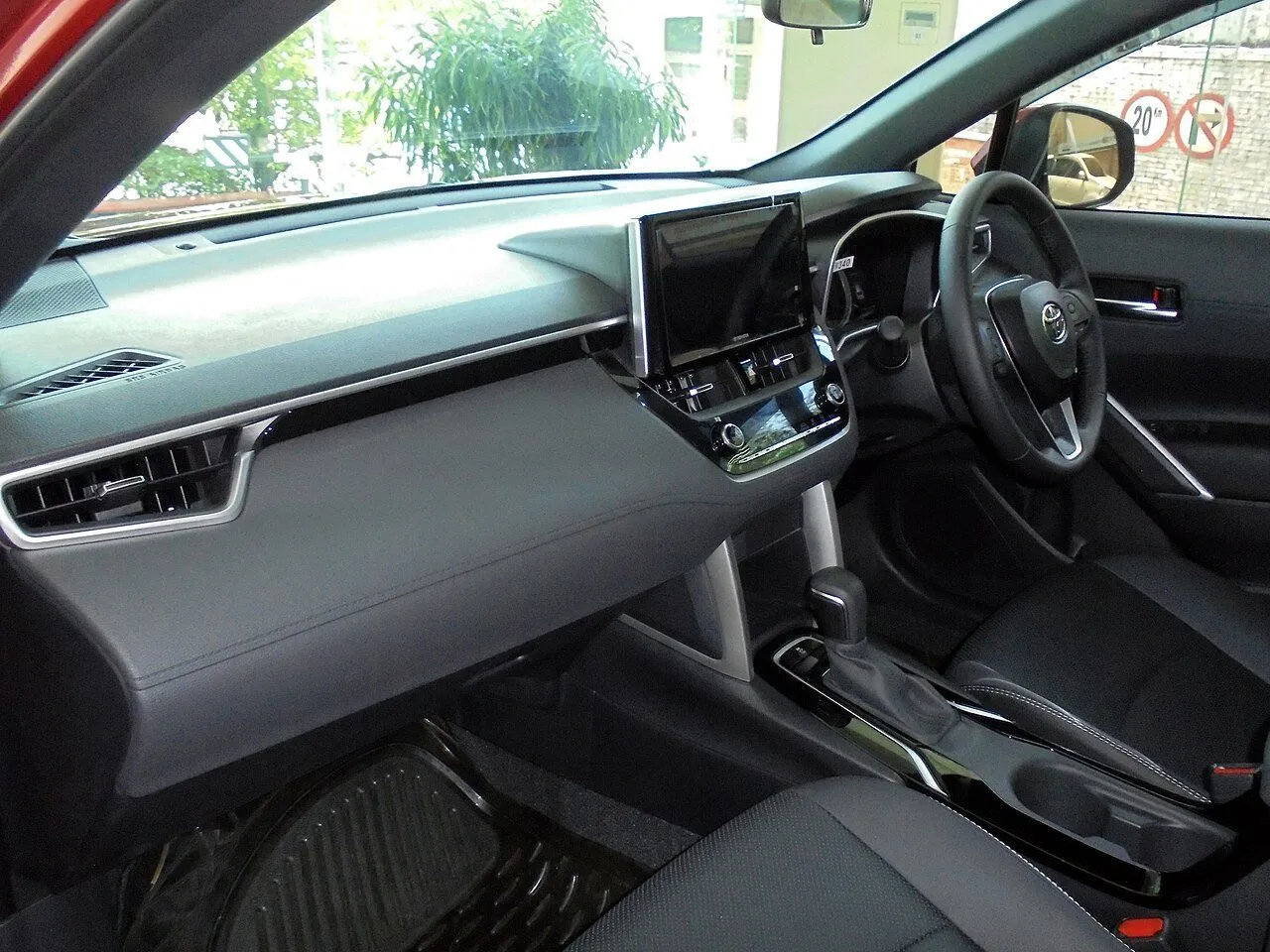 Toyota Corolla Cross 1.8G 2020, ảnh 2