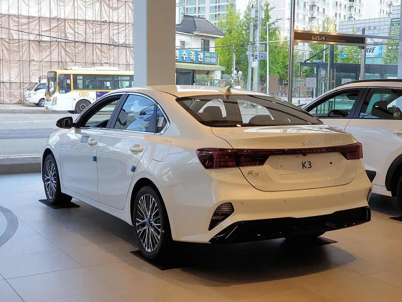 Kia K3 1.6 MT 2022, ảnh 2