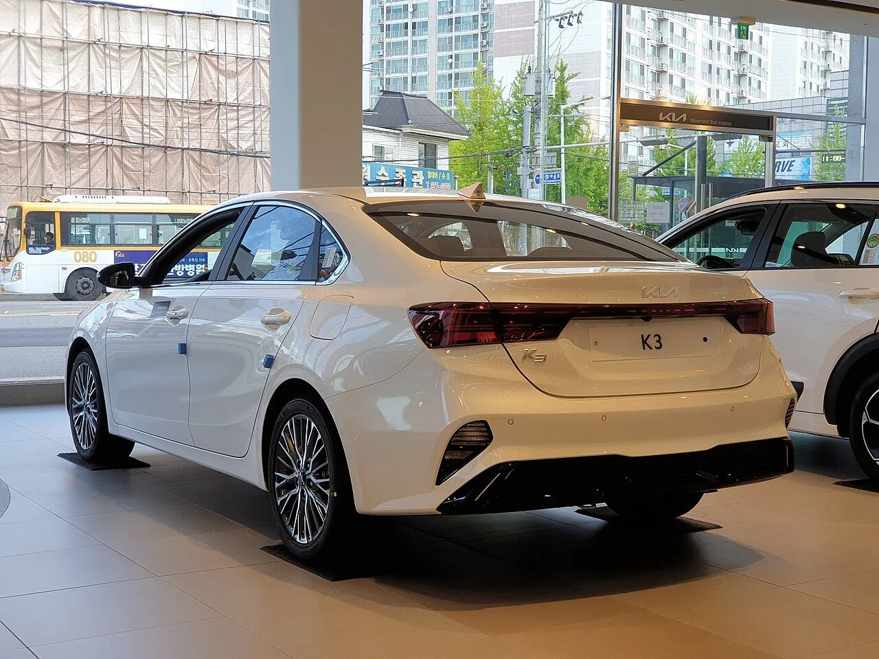 Kia K3 1.6 MT 2022, ảnh 3